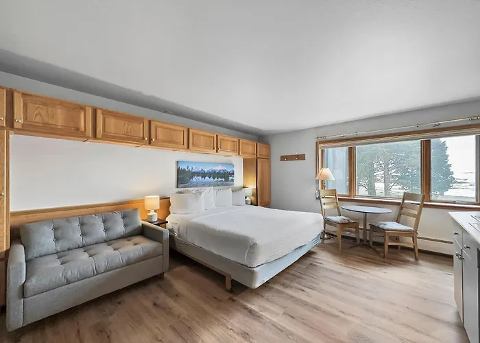 Apartment Cj202 Copper Junction *